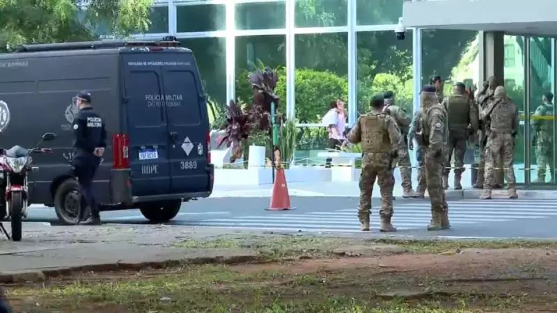 Homem com material explosivo próximo ao Ministério da Justiça causa pânico em Brasília