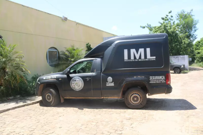 Homem é encontrado morto com sinais de violência em rua de Parnaíba, no Piauí