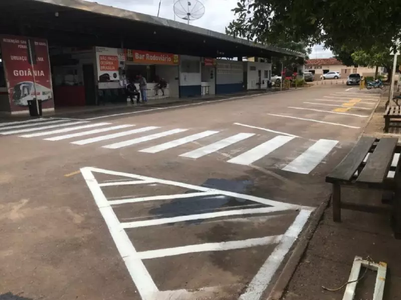 Homem é morto a facadas em rodoviária de Tocantins; suspeito é preso em flagrante
