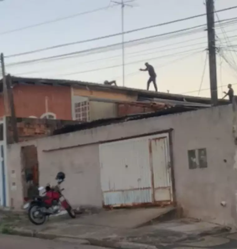 Homem é preso ao tentar furtar fios elétricos no Jardim Baronesa, em Campinas