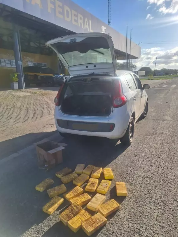 Homem é preso com mais de 20 kg de cocaína em carro em Campina Grande: veja detalhes
