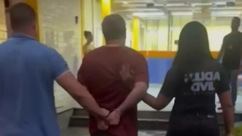 Homem é preso em Duque de Caxias por vender vídeos pornográficos das próprias filhas na internet