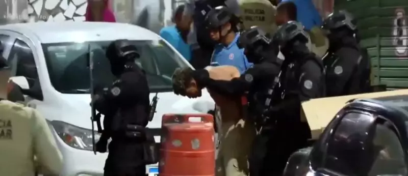 Homem faz reféns em mercadinho na Bahia e é preso após cerco policial dramático