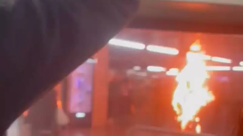 Homem se incendeia em estação de metrô de SP: tragédia choca passageiros
