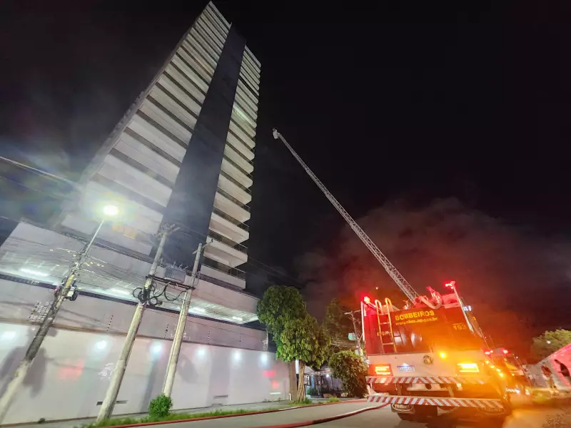Incêndio em Macapá: Especialista destaca importância da autoescada nos primeiros 5 minutos
