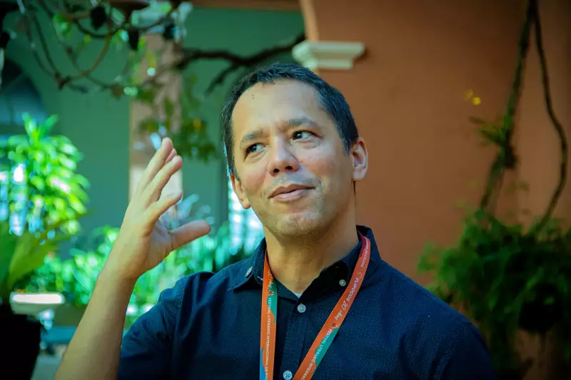 Itamar Vieira Junior será o homenageado da FLISOL 2025 em Araraquara