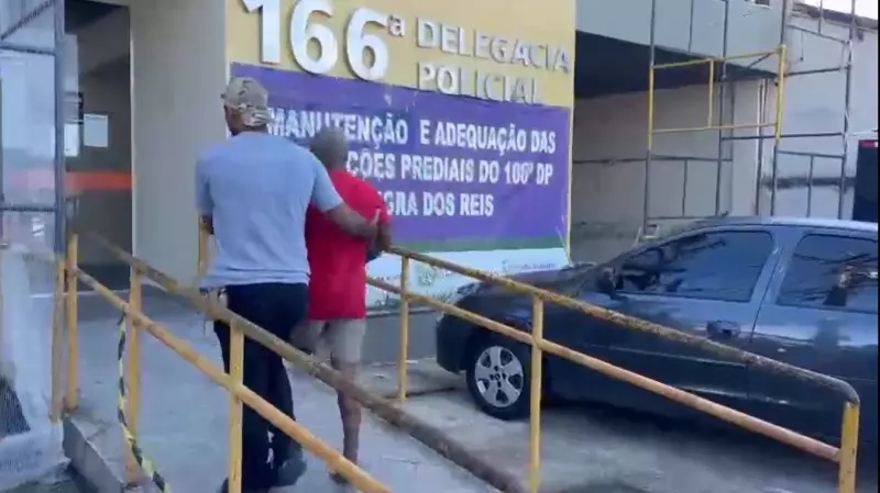Jovem é preso após espancar irmãos a pauladas em Angra dos Reis: veja detalhes