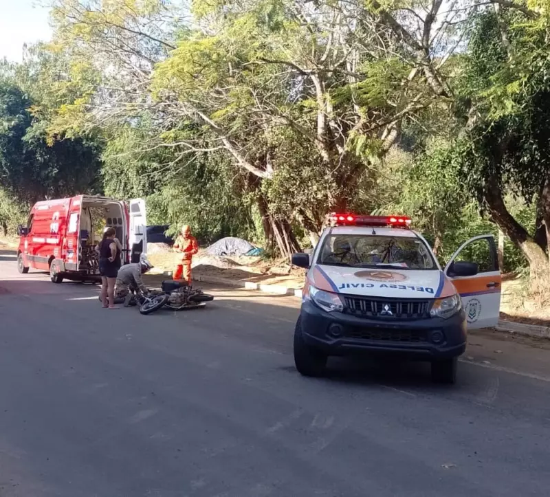 Jovem sofre acidente de moto ao desviar de gato em Valença: veja detalhes