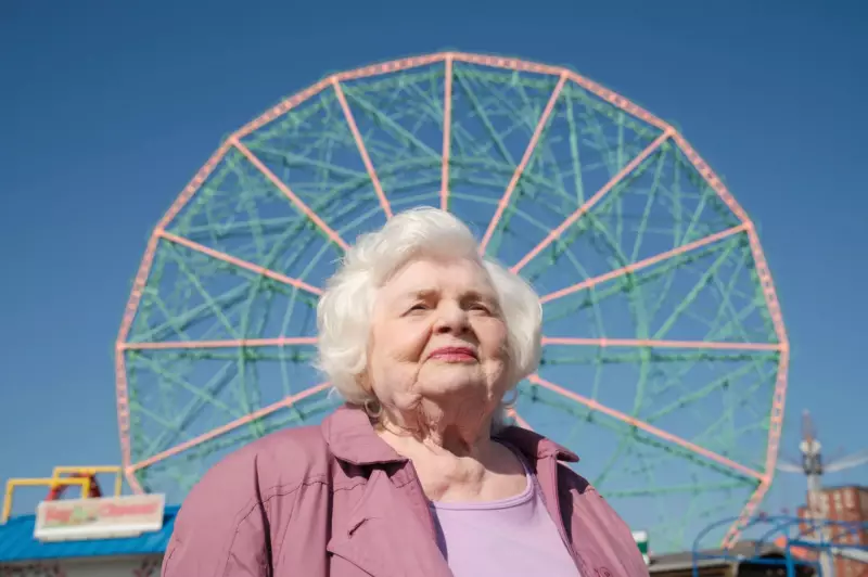 June Squibb: Aos 94 anos, atriz prova que sucesso não tem idade