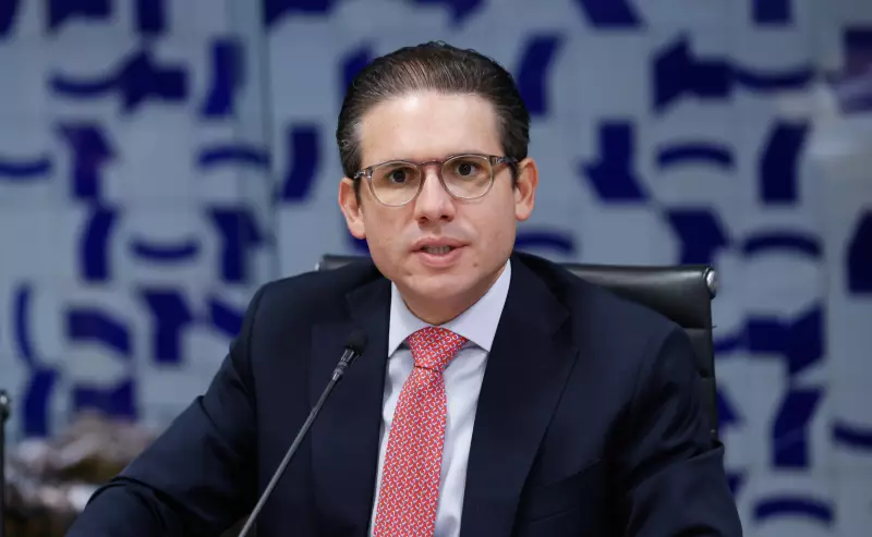 Líderes da Câmara discutem hoje a revogação do aumento do IOF: entenda os impactos