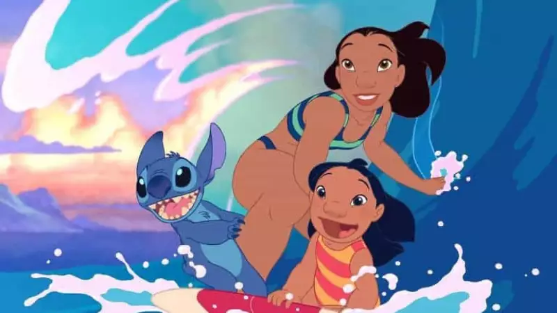 Lilo & Stitch: Nova Versão Reduz o Caos da Criaturinha Azul e Mantém a Diversão