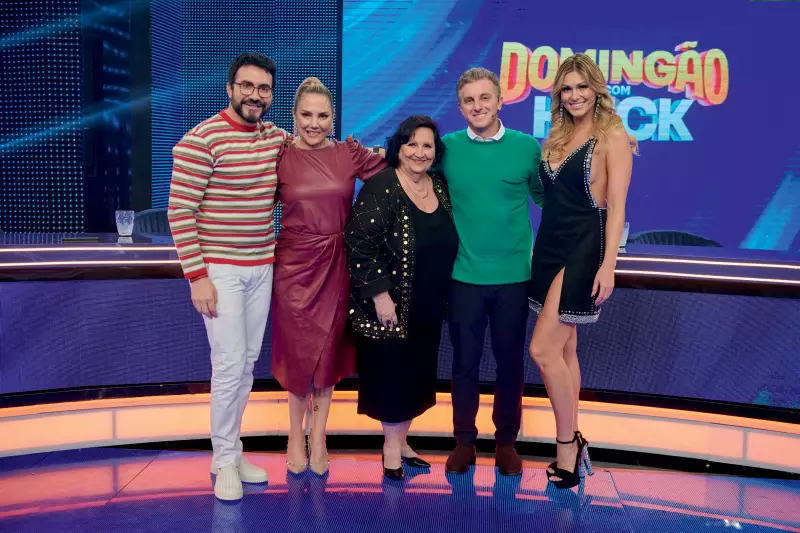 Luciano Huck e sua equipe de assistentes: o que revela a presença deles nos bastidores da Globo?