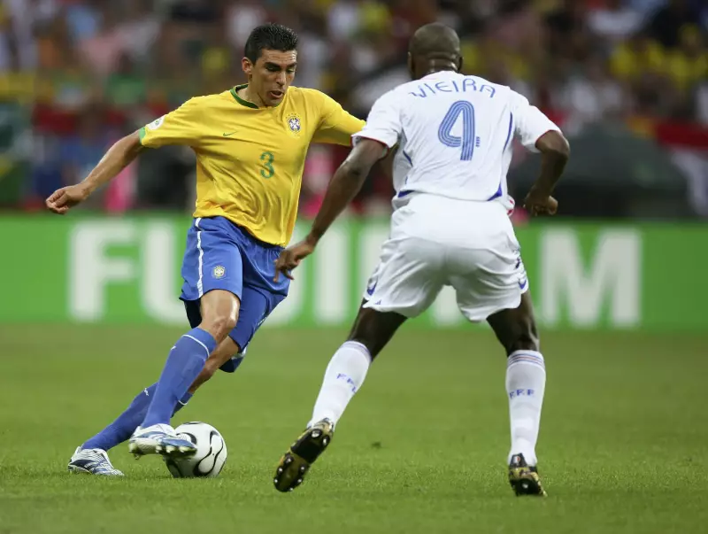 Lúcio, ex-jogador da Seleção Brasileira, aparece em primeira foto após grave acidente doméstico