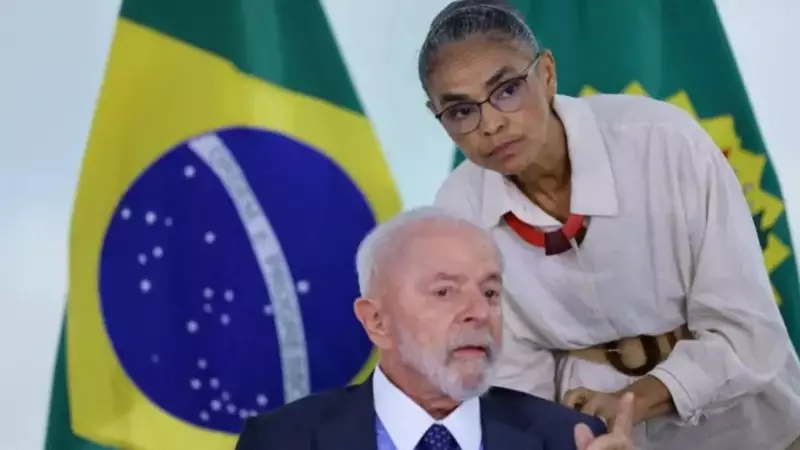 Lula elogia Marina Silva após saída de comissão no Senado: 'Ela acertou', diz ministério