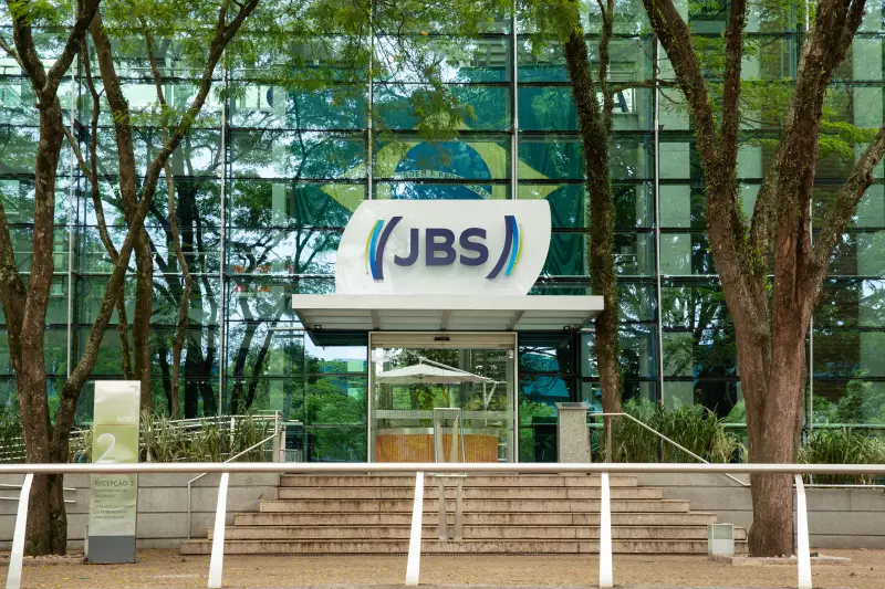 Machado Meyer mira novos negócios após dupla listagem da JBS: o que esperar?