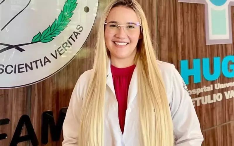 Mãe desabafa sobre golpe de falsa médica que prometia curar paralisia do filho no AM: 'Ela me deu esperança'