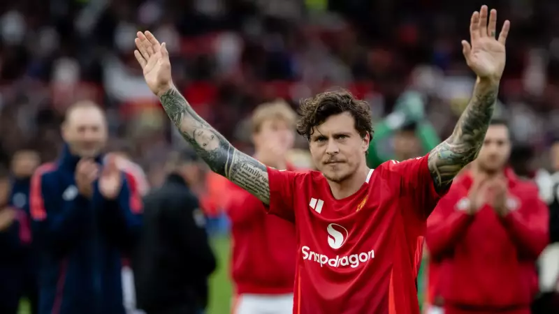Manchester United anuncia saídas marcantes após vitória emocionante