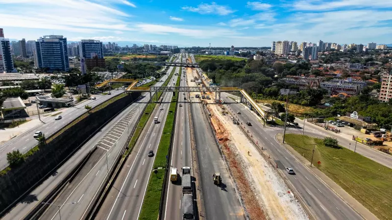 Manutenção na Passarela da Dutra vai alterar trânsito em São José dos Campos neste fim de semana