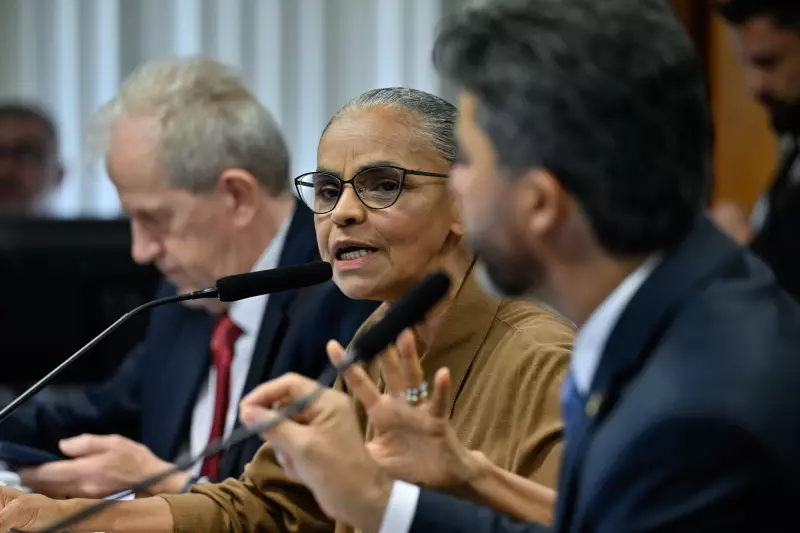 Marina Silva e senador se enfrentam em reunião sobre reservas extrativistas: veja o que rolou