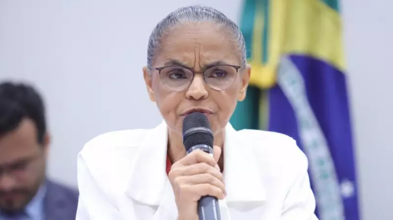 Marina Silva resiste às pressões e mantém posição no governo, apesar de derrotas e embates