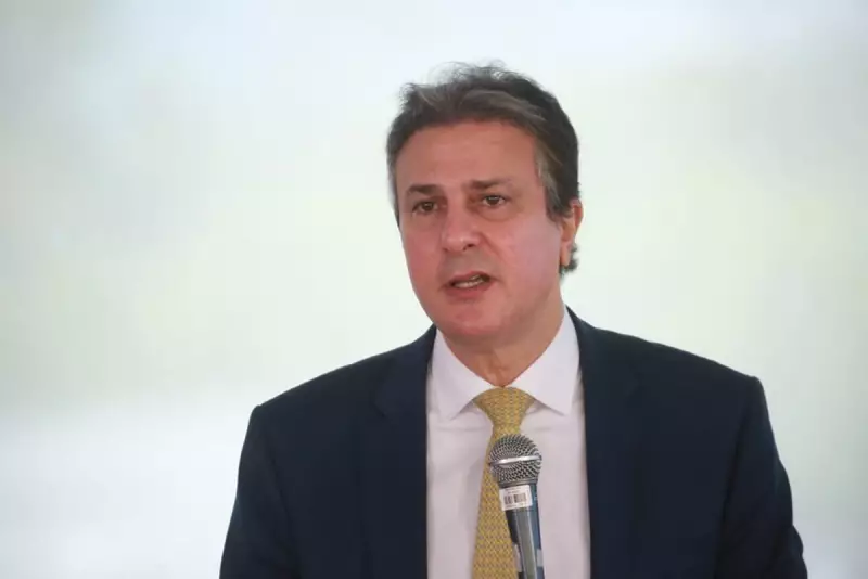 Ministro da Educação revela novas regras para EAD e políticas de alfabetização na Câmara