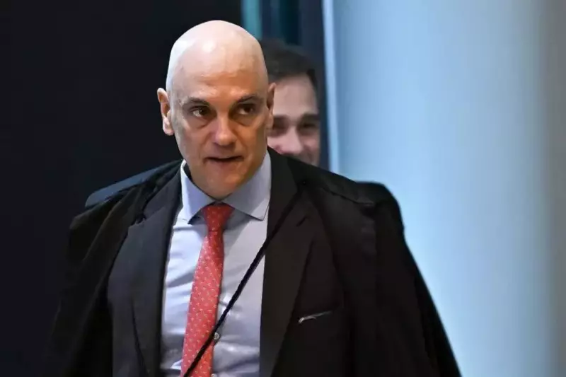 Moraes abre inquérito contra Eduardo Bolsonaro: entenda o caso