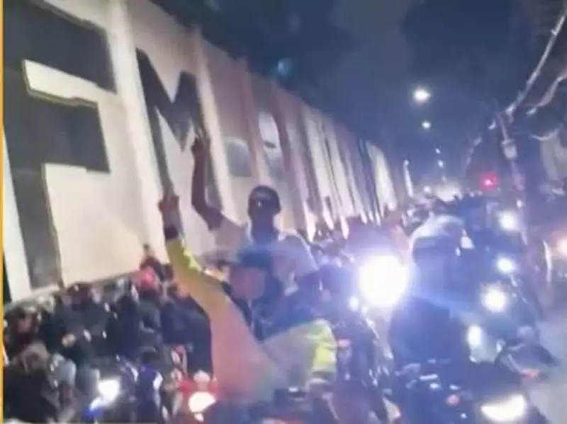 Motociclistas invadem o Rodoanel em protesto barulhento por liberdade de circulação no RJ