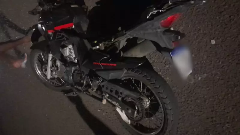 Motorista embriagado avança sinal, atropela motociclista e foge sem prestar socorro em São José do Rio Preto