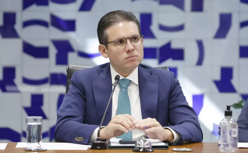 Motta promete endurecer postura na presidência da Câmara após críticas até de aliados