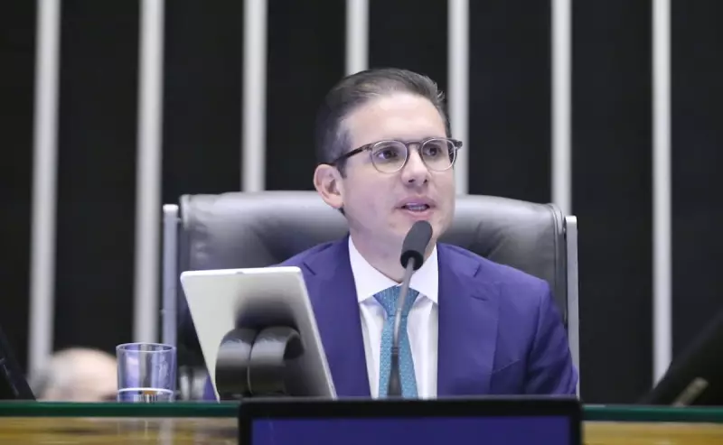Motta propõe reforma administrativa e revisão de incentivos fiscais para reduzir gastos públicos
