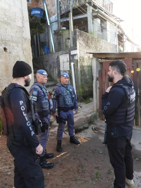 Mulher é presa por controlar finanças do tráfico em Campos do Jordão, SP