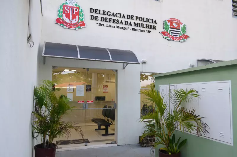 Mulher é resgatada após ficar 3 meses em cárcere privado pelo marido no interior de SP
