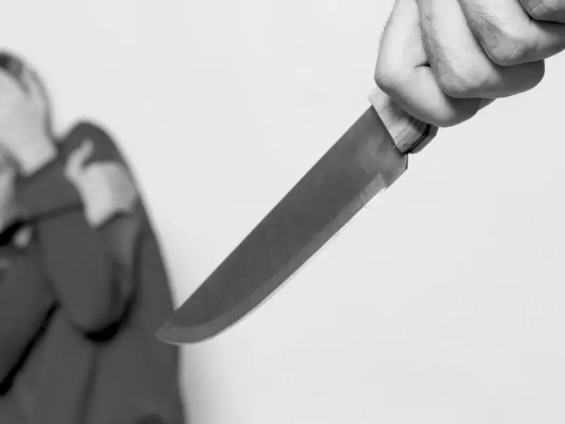 Mulher sofre corte profundo com facão em SC: marido alega que ela se feriu sozinha