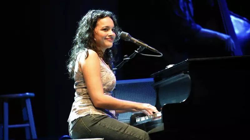 Norah Jones retorna ao Brasil com show imperdível no Popload em SP
