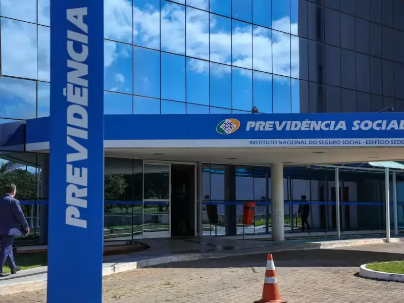 Novo inquérito expõe caos no INSS: filas, atrasos e falta de organização