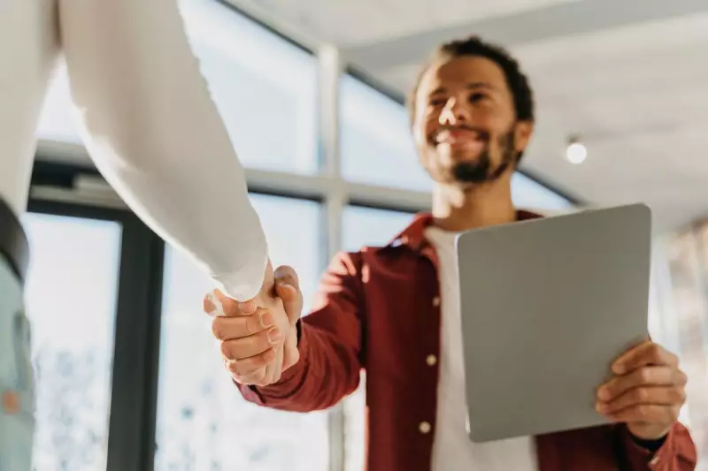 Oeste de SC lidera ranking de empregabilidade: descubra os segredos da região