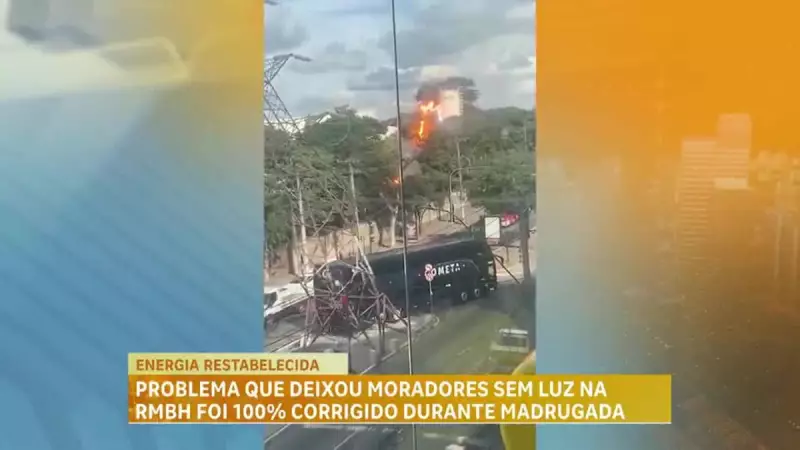 Ônibus colide com torre de alta tensão e deixa cinco cidades sem energia em MG