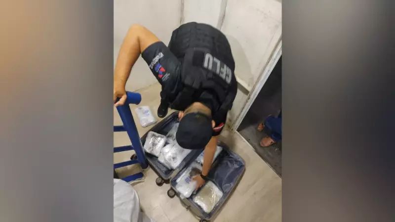 Operação da Base Fluvial Candiru apreende 12 tabletes de drogas em embarcação em Santarém