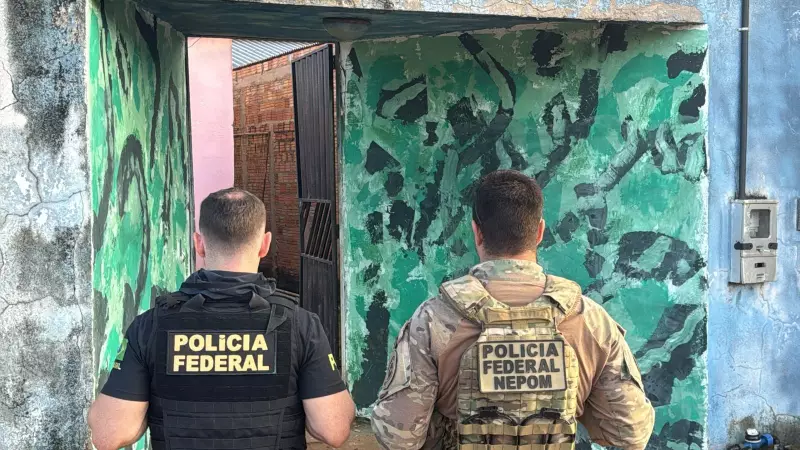 Operação da PF desmantela esquema de envio de carros roubados para a Bolívia em Rondônia