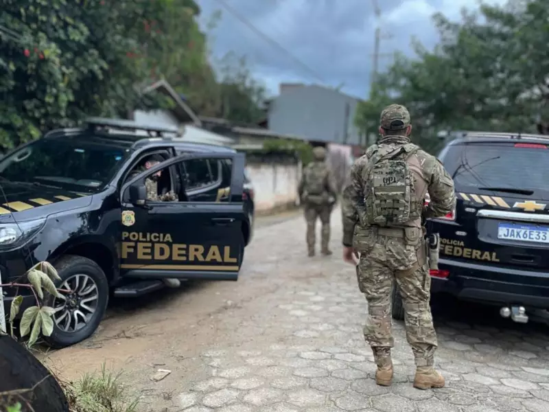 Operação desarticula esquema de recrutamento de 'mulas' para tráfico de drogas em aeroporto de SC