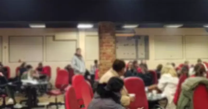 Operação fecha bingo clandestino em Curitiba e apreende R$ 50 mil em dinheiro
