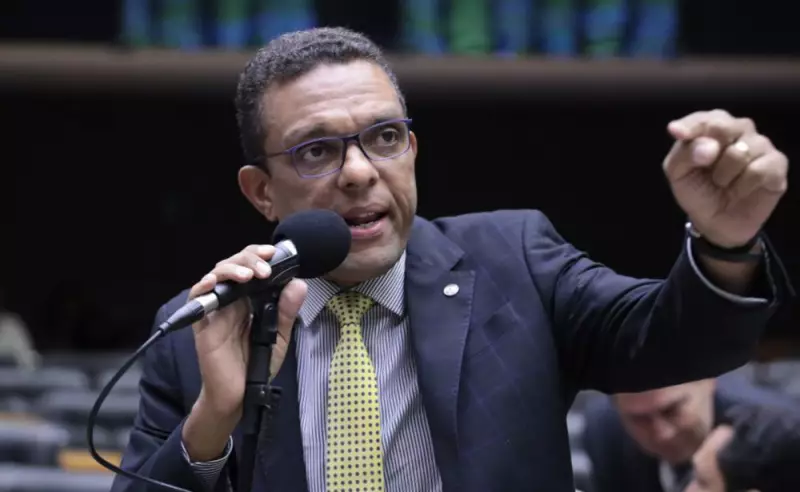 Otoni de Paula anuncia pré-candidatura ao Senado pelo PRTB em 2026: veja detalhes