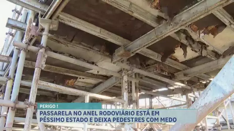 Passarela sob Anel Rodoviário de BH coloca pedestres em risco: veja os detalhes