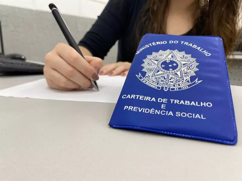 Pat Sumaré abre 10 vagas para conferente de logística: saiba como se candidatar