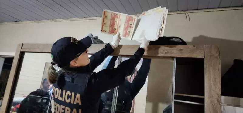 PF desmantela esquema de notas falsas que movimentou R$ 29 milhões no Brasil