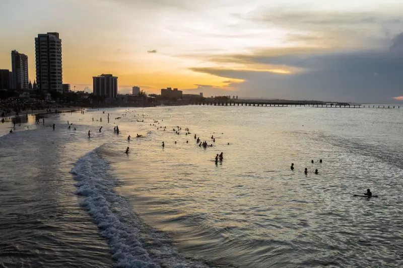 Praias próprias para banho em Fortaleza e no Ceará: confira a lista atualizada para este fim de semana