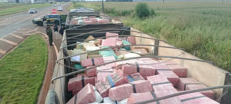 PRF apreende 3ª maior carga de maconha da história em MS: veja detalhes da operação