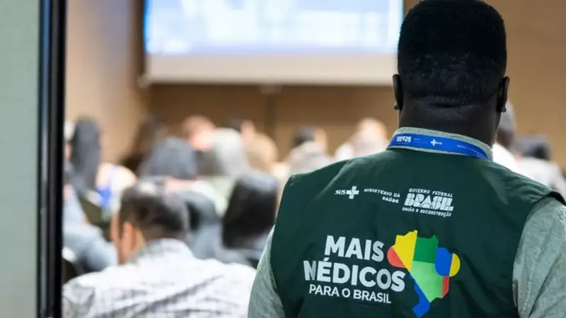 Programa Mais Médicos bate recorde de inscrições com mais de 45,7 mil candidatos