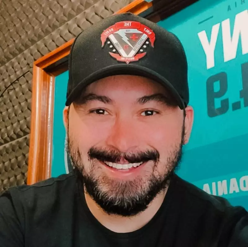 Radialista é assassinado a tiros durante programa ao vivo no Pará: crime choca o estado