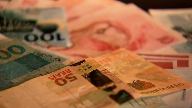 Restituição do Imposto de Renda impulsiona a economia brasileira, revela especialista